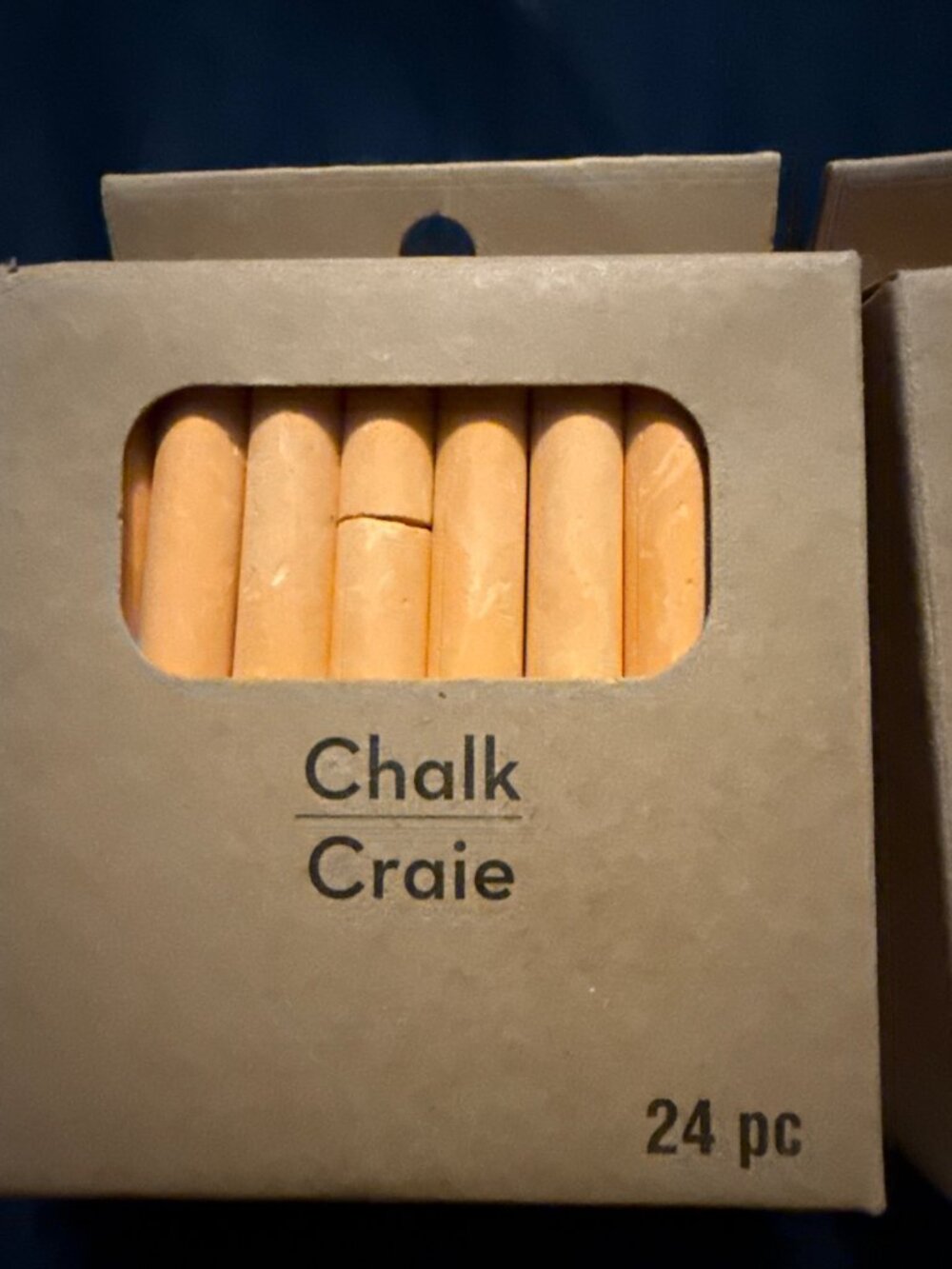 24-Piece Orange Chalk Set For Classroom & Art Use - Durable & Dust-Resistant - Picture 2 of 2